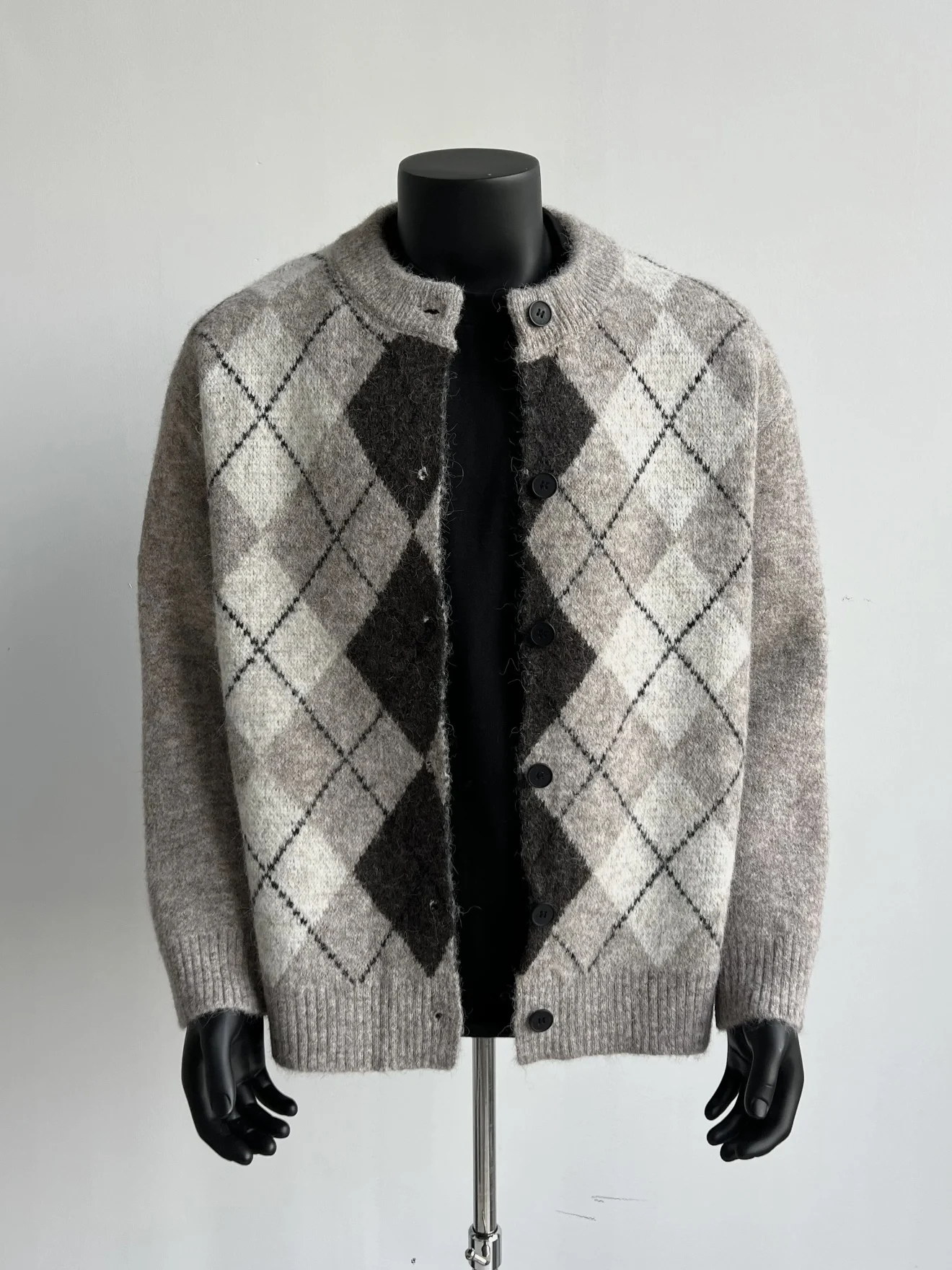 Retro Geometric Knitted Open Cardigan Men's Casual Loose Wide Fit ort Sle Versatile Autumn Winter Lazy Sle Sweater
Retro Geometric Knitted Open Cardigan Men's Casual Loose Wide Fit ort Sle Versatile Autumn Winter Lazy Sle Sweater