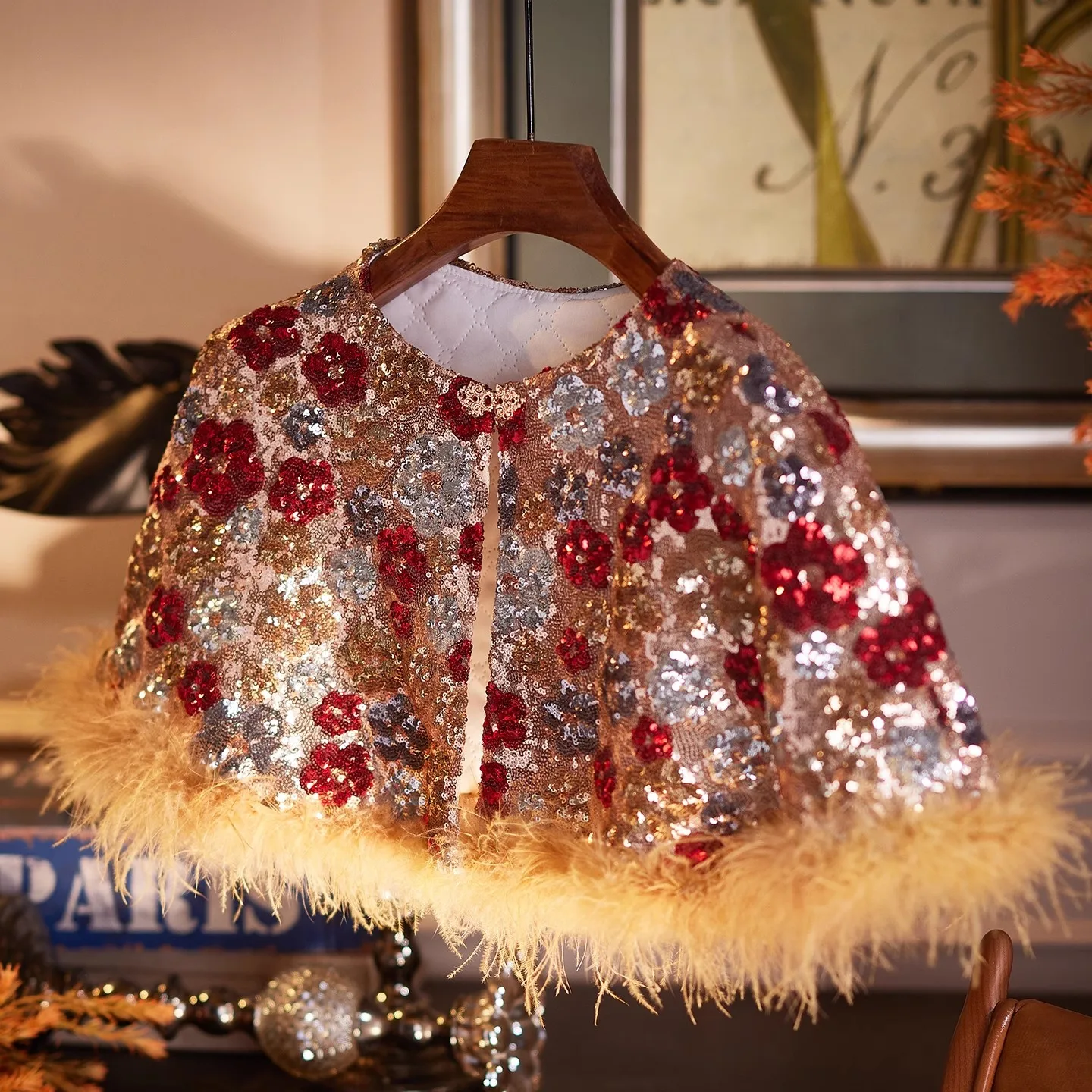 Women's Vintage Shiny Sequins Flower Fur Pashmina Female China National Show Winter Shawl Cloak R3296
Women's Vintage Shiny Sequins Flower Fur Pashmina Female China National Show Winter Shawl Cloak R3296