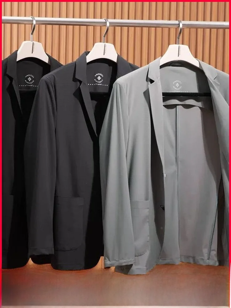 Men's Summer Lightweight Luxury Ice Silk Cool Feeling Breathable Casual Suit Jacket Standard Fit Pure E-commerce Nylon Spandex
Men's Summer Lightweight Luxury Ice Silk Cool Feeling Breathable Casual Suit Jacket Standard Fit Pure E-commerce Nylon Spandex
