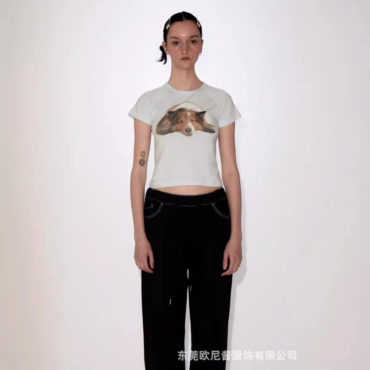Dog Print Fashion T-Shirts For Women Beige Color Cotton Tees Summer Short Sleeves Casual Pulls Clothing
Dog Print Fashion T-Shirts For Women Beige Color Cotton Tees Summer Short Sleeves Casual Pulls Clothing