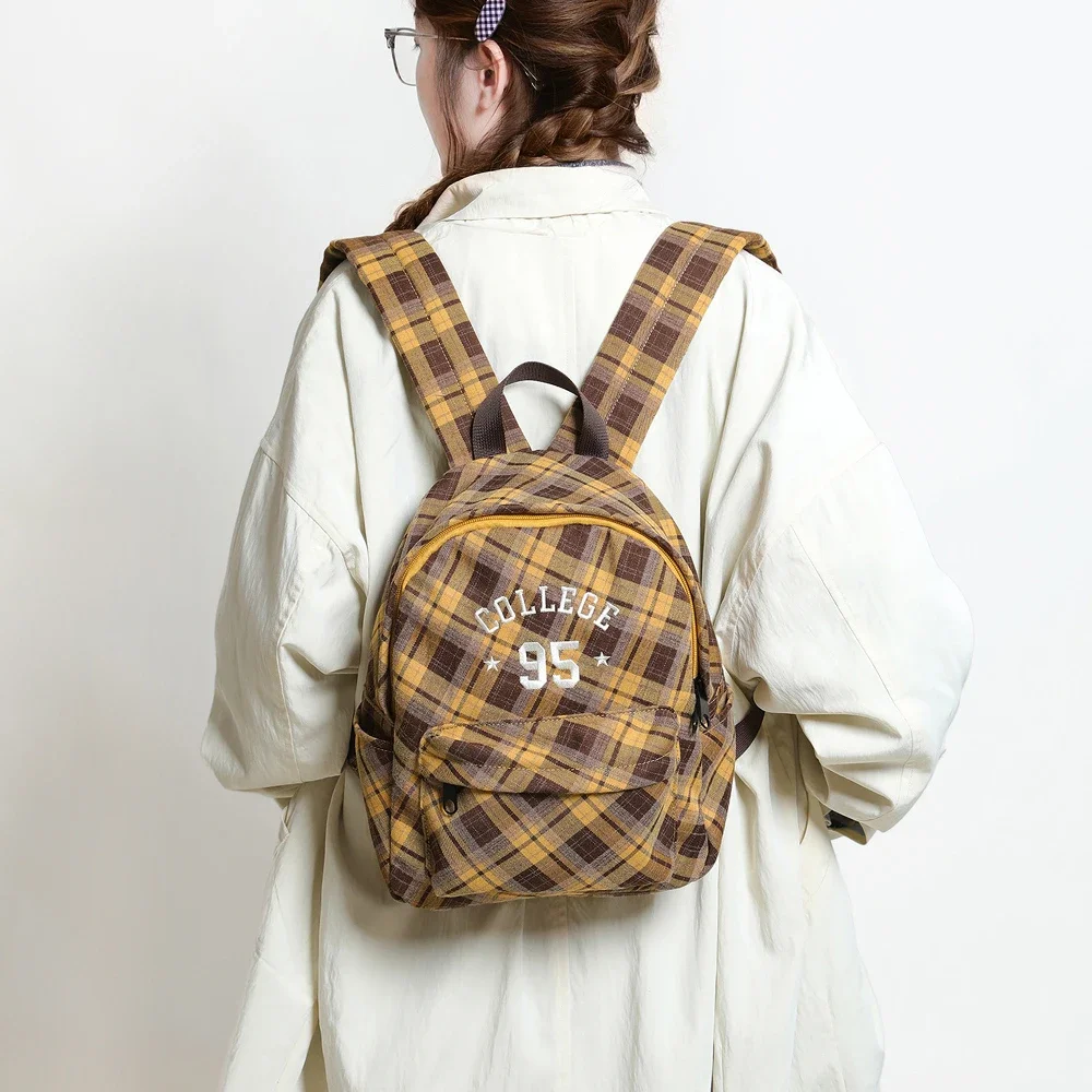 Women's Lightweight Plaid Canvas Backpack New Fashion Preppy Style School Bag for Teens Knapsack Ladies Schoolbag
Women's Lightweight Plaid Canvas Backpack New Fashion Preppy Style School Bag for Teens Knapsack Ladies Schoolbag