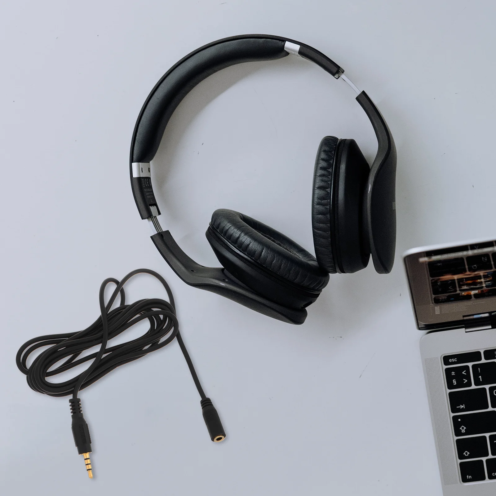 Microphone Extension Cord 2M Universal Audio Cable Smartphone Mic Extension Clear Sound Recording Trrs Headphone Aux Cable
Microphone Extension Cord 2M Universal Audio Cable Smartphone Mic Extension Clear Sound Recording Trrs Headphone Aux Cable