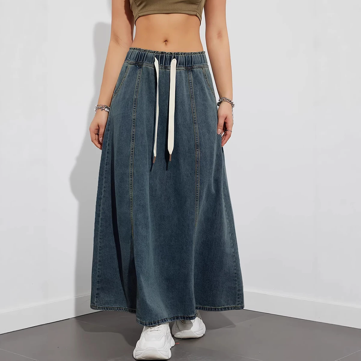 Women's Denim Half Skirt Summer Fashion Elastic Waist Drawstring Large Swing Short Skirts High Waist Cowboy Midskirts
Women's Denim Half Skirt Summer Fashion Elastic Waist Drawstring Large Swing Short Skirts High Waist Cowboy Midskirts