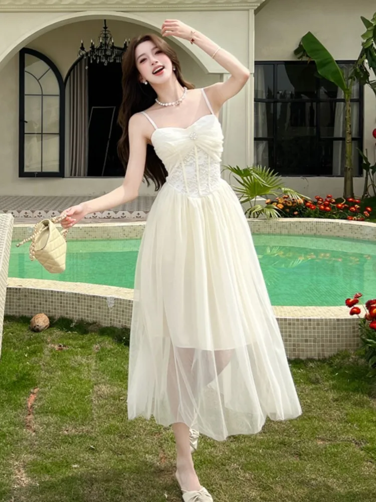Women Summer Elegant Lace Mesh Slimming Sleeveless Princess Suspender Dresses Holiday Beach Sundress Evening Party Wedding Dress
Women Summer Elegant Lace Mesh Slimming Sleeveless Princess Suspender Dresses Holiday Beach Sundress Evening Party Wedding Dress