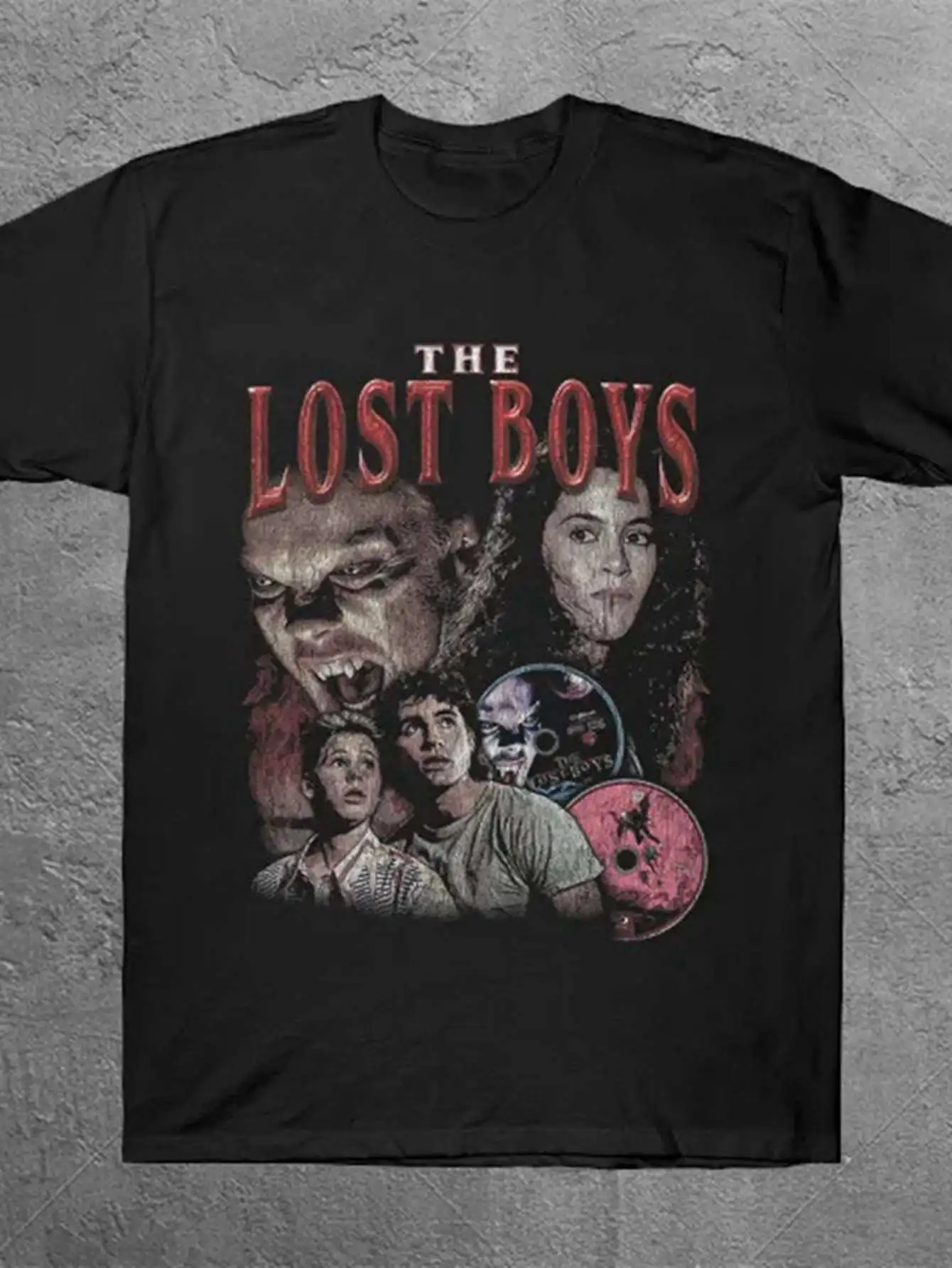 Retro Graphic T-shirt The Lost Boys for Men Casual T-shirt with Retro Horror Movie Art, Featuring Letters and Biological Designs
Retro Graphic T-shirt The Lost Boys for Men Casual T-shirt with Retro Horror Movie Art, Featuring Letters and Biological Designs