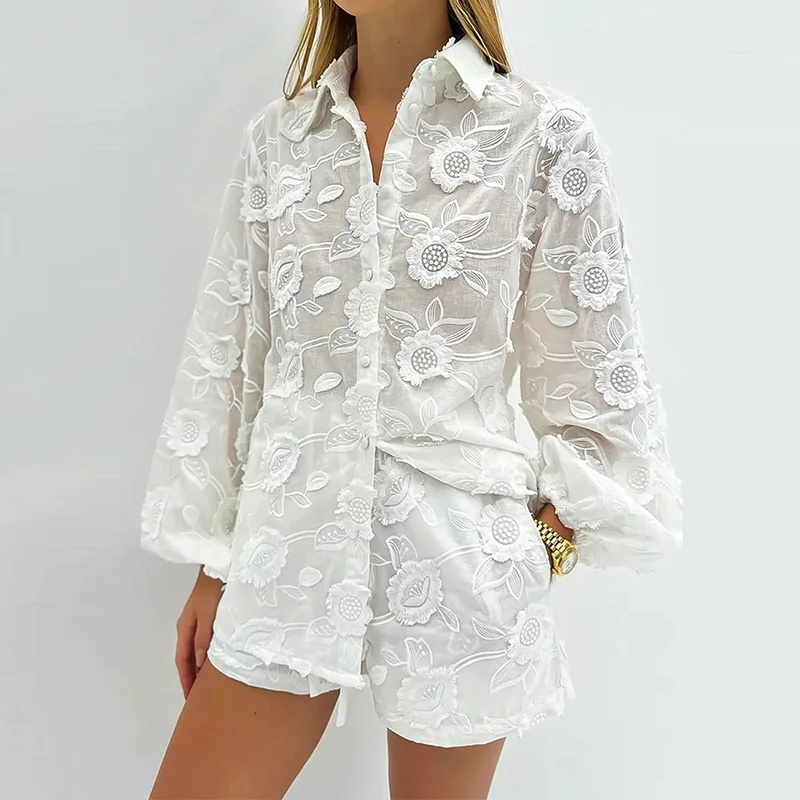Casual Lapel Button Up Shirt and Shorts Suit White Tie Up Loose Beach Outfit Lace Embroidered Lantern Sleeves Women's Two Piece
Casual Lapel Button Up Shirt and Shorts Suit White Tie Up Loose Beach Outfit Lace Embroidered Lantern Sleeves Women's Two Piece
