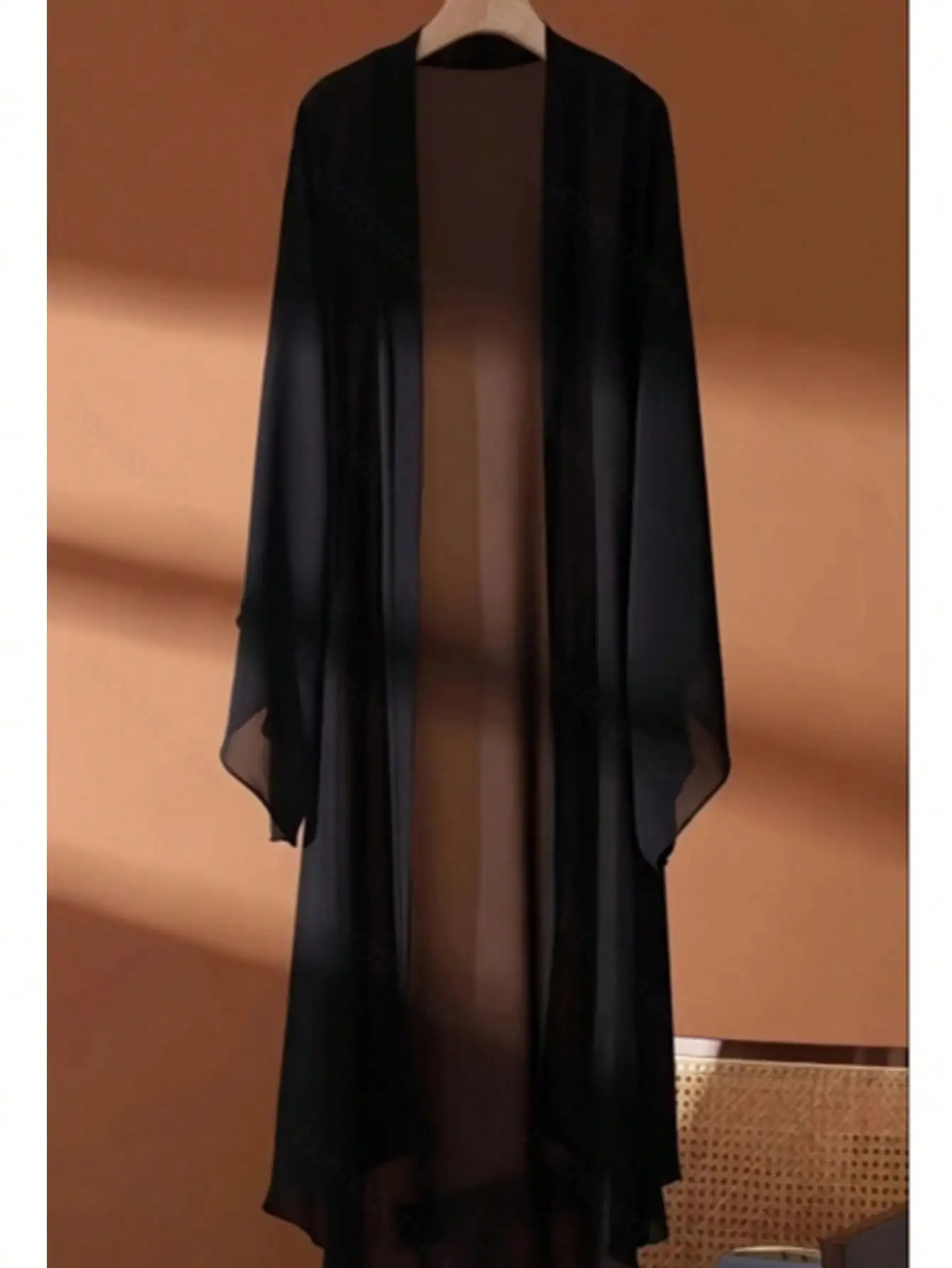 Bohemian Style Long Sleeve Black Chiffon Waist-Tied Outerwear With Flowing Scarf-Lightweight, Non-Stretchy Fabric, Suitable For Spring And Autumn
Bohemian Style Long Sleeve Black Chiffon Waist-Tied Outerwear With Flowing Scarf-Lightweight, Non-Stretchy Fabric, Suitable For Spring And Autumn