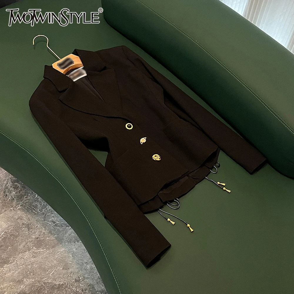 TWOTWINSTYLE Solid Temperament Blazers For Women V Neck Long Sleeve Spliced Button Autumn Chic Coat Female Fashion New KJA537443 
TWOTWINSTYLE Solid Temperament Blazers For Women V Neck Long Sleeve Spliced Button Autumn Chic Coat Female Fashion New KJA537443