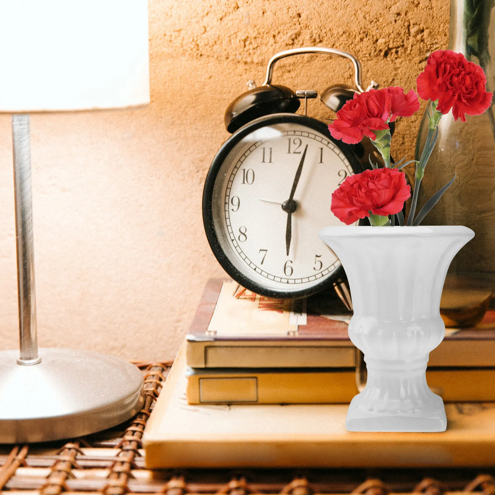 1Pcs Retro Roman Pattern Ceramic Flowerpot White Creative Desktop Succulent Planter Decorative Plant Pot for Home Office
1Pcs Retro Roman Pattern Ceramic Flowerpot White Creative Desktop Succulent Planter Decorative Plant Pot for Home Office