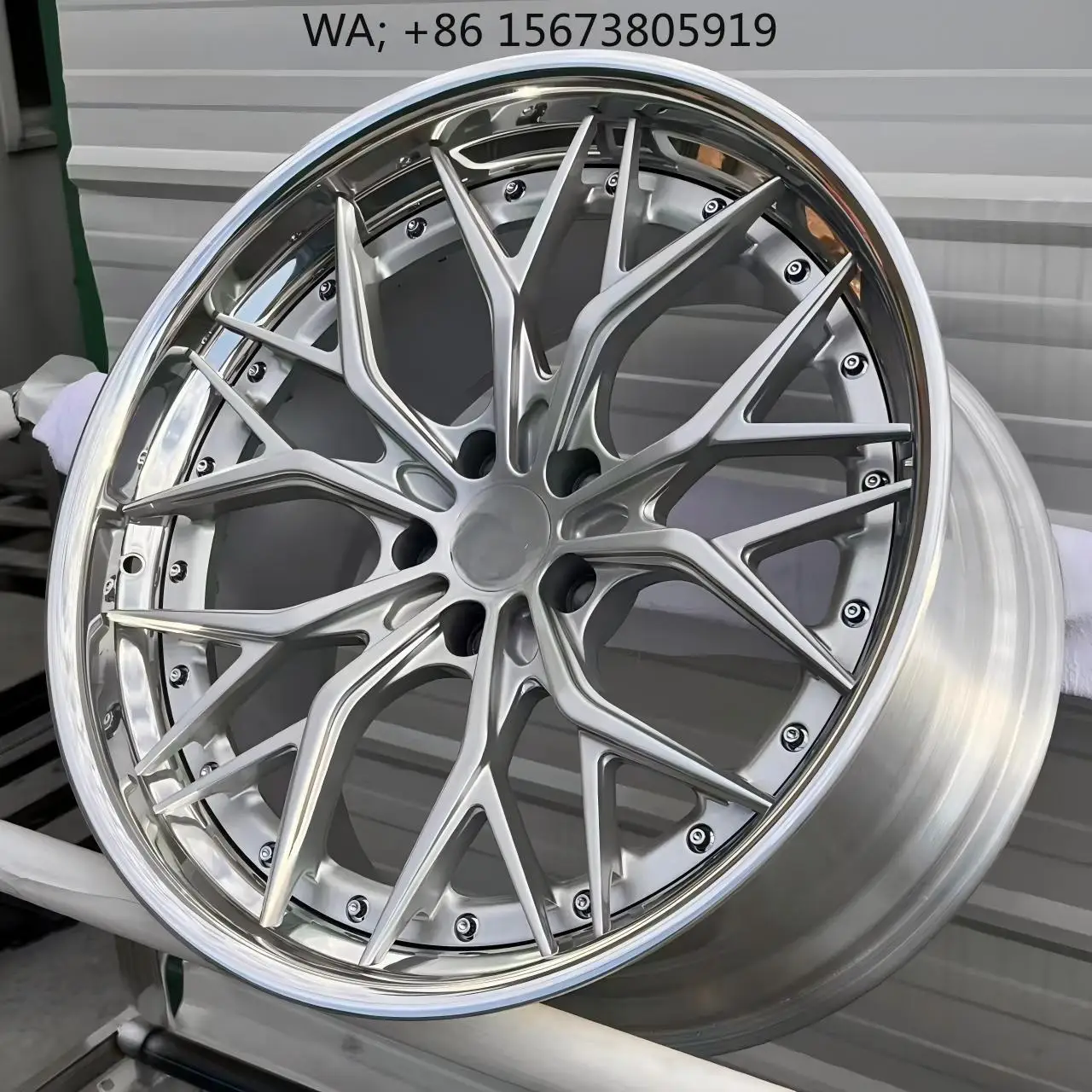Customized 2-Piece Forged Aluminum Alloy Multi Spoke Aftermarket Wheel Rim for LM Replacement Universal Fitment 18-23 Inch
Customized 2-Piece Forged Aluminum Alloy Multi Spoke Aftermarket Wheel Rim for LM Replacement Universal Fitment 18-23 Inch