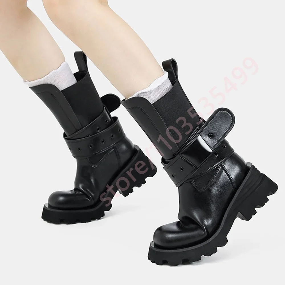 Women's Black Punk-Style Belt Buckle Motorcycle Boots Casual Mid-Calf Boot with Thick Sole Chunky Heel Fashion Leather Boots
Women's Black Punk-Style Belt Buckle Motorcycle Boots Casual Mid-Calf Boot with Thick Sole Chunky Heel Fashion Leather Boots