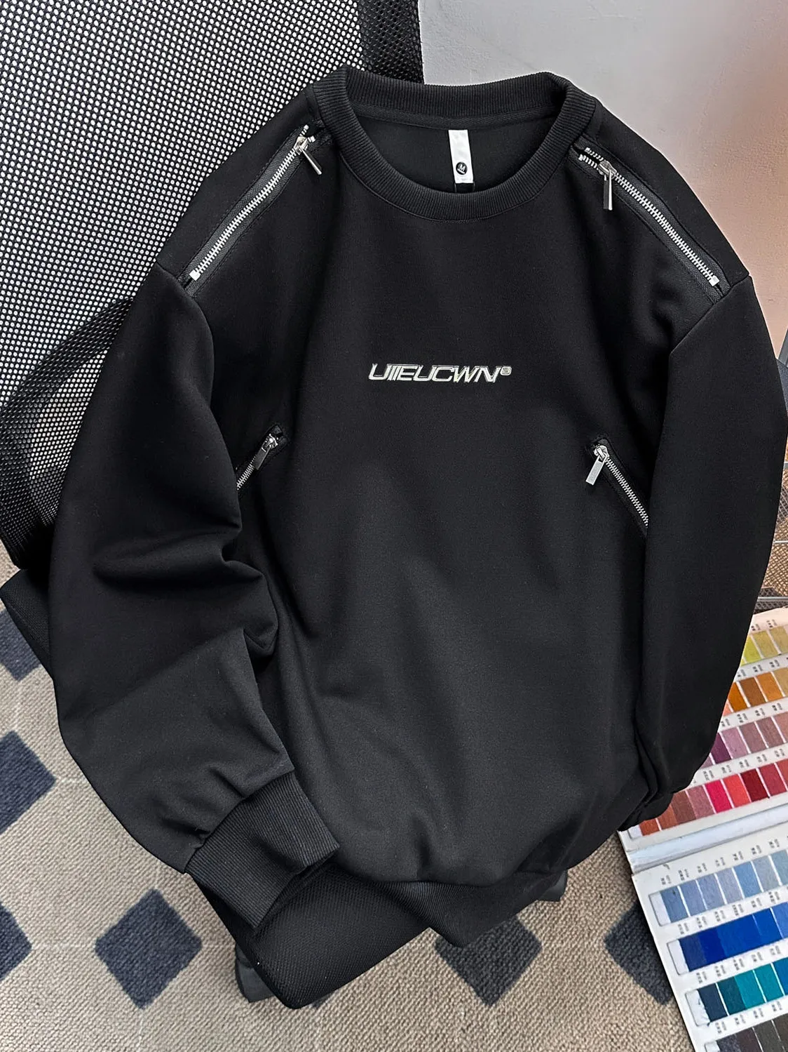 Metallic Zipper Casual Sweatshirt Men's Spring Autumn Trendy Streetwear American Style Hoodie Warmth Daily Wear Long Sleeve
Metallic Zipper Casual Sweatshirt Men's Spring Autumn Trendy Streetwear American Style Hoodie Warmth Daily Wear Long Sleeve