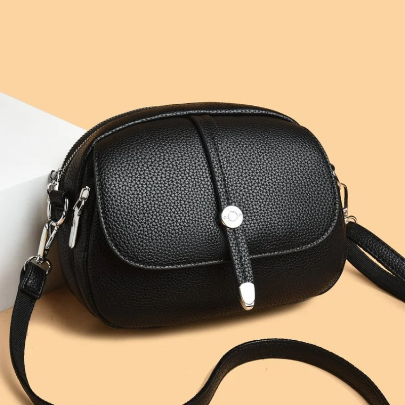 Elegant Leather Women's Messenger Bag High-End Luxury Stylish Accent Trendy Daily Commuter Vintage Casual Bag
Elegant Leather Women's Messenger Bag High-End Luxury Stylish Accent Trendy Daily Commuter Vintage Casual Bag