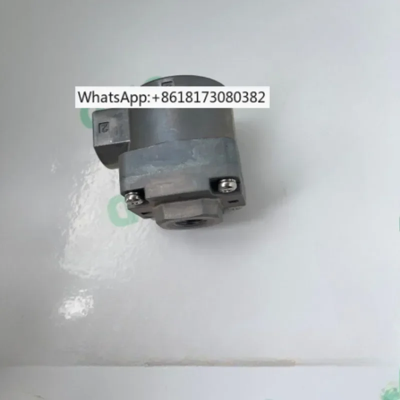 Exhaust valve QEV2-10 QEV2-15 QEV2-20 QEV2-25, brand new genuine product for sale
Exhaust valve QEV2-10 QEV2-15 QEV2-20 QEV2-25, brand new genuine product for sale