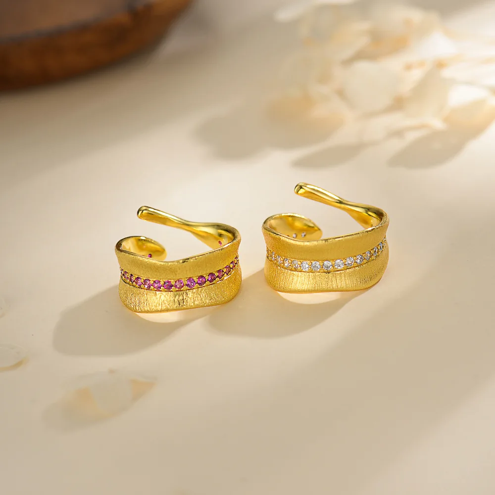 Non-fading Retro Court Style Banana Leaf Ring Women's Light Luxury Brushed Diamond Fashion Versatile Ring
Non-fading Retro Court Style Banana Leaf Ring Women's Light Luxury Brushed Diamond Fashion Versatile Ring