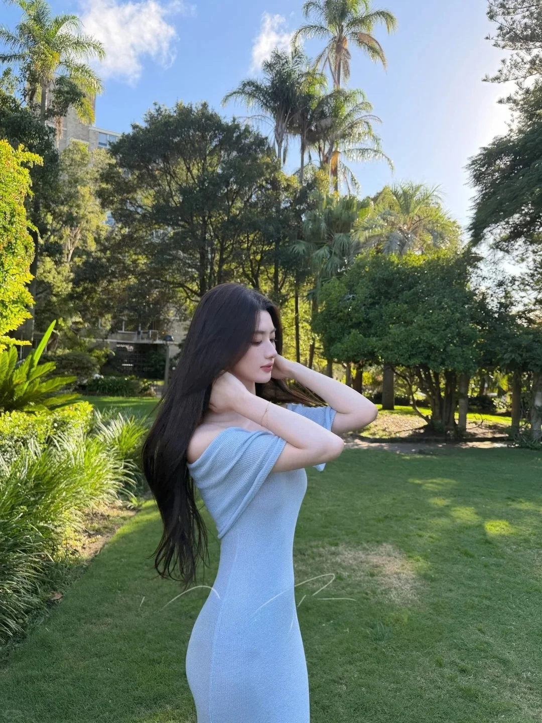 Slimming One-Shoulder Dress Women's Waist-Cinching Bodycon Long Dress French Style Breathable Short Sleeve Knitted Skirt
Slimming One-Shoulder Dress Women's Waist-Cinching Bodycon Long Dress French Style Breathable Short Sleeve Knitted Skirt
