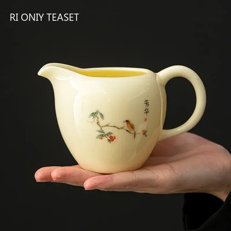 240ml Chinese Handmade Ceramic Fair Cup Cha Hai Hand Painted Flower and Bird Teacup Household Suede Jade Porcelain Tea Set
240ml Chinese Handmade Ceramic Fair Cup Cha Hai Hand Painted Flower and Bird Teacup Household Suede Jade Porcelain Tea Set