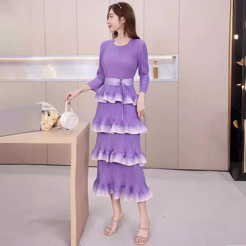 2025 New Top Quality ISSEYS MIYAKES Gradient Color Ruffle Hem Tie Long Sleeve Long Dress Triple Pleated Plus Size Dresses
2025 New Top Quality ISSEYS MIYAKES Gradient Color Ruffle Hem Tie Long Sleeve Long Dress Triple Pleated Plus Size Dresses