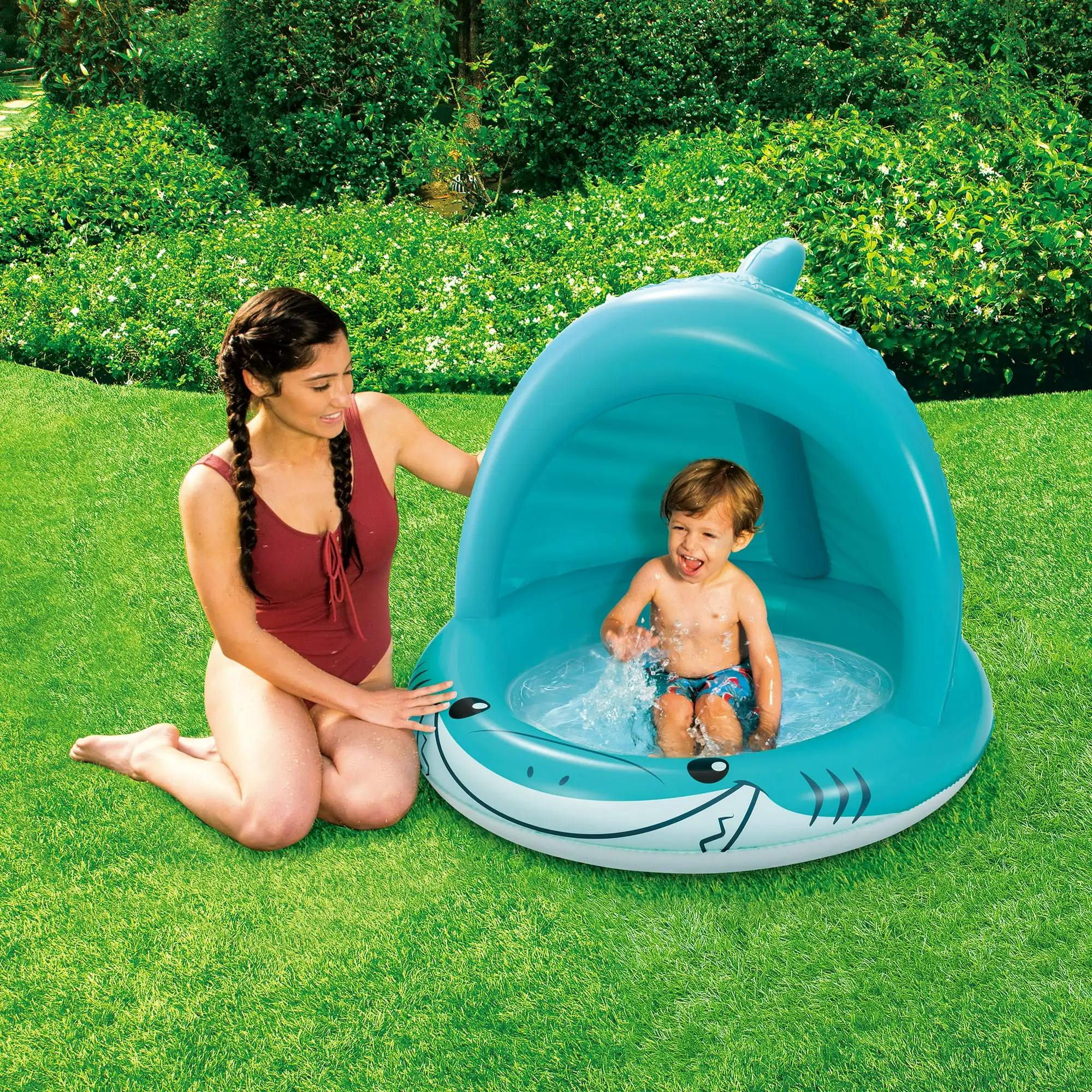 Piscina Inflatable para Bebés con Sombra de Tiburón Redonda, Azul, Edades 1-3, унисекс
Piscina Inflatable para Bebés con Sombra de Tiburón Redonda, Azul, Edades 1-3, унисекс
