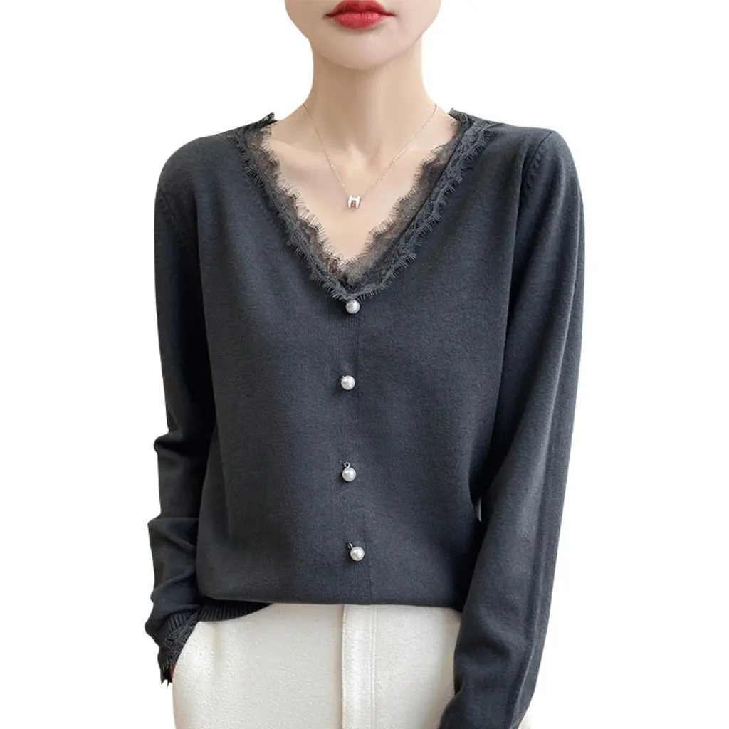 Autumn Women's V-Neck Lace Edge Sweater Korean Style Base Layer Women's Fashion Top from Factory 
Autumn Women's V-Neck Lace Edge Sweater Korean Style Base Layer Women's Fashion Top from Factory
