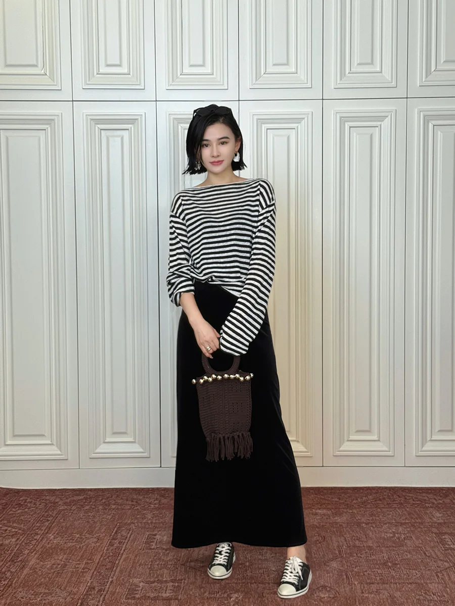 Elegant Striped Han Han Tunic Top Long Sleeve Women's Spring Summer Fashion Classic Stripe Cotton Linen Blend Tee Shirt
Elegant Striped Han Han Tunic Top Long Sleeve Women's Spring Summer Fashion Classic Stripe Cotton Linen Blend Tee Shirt
