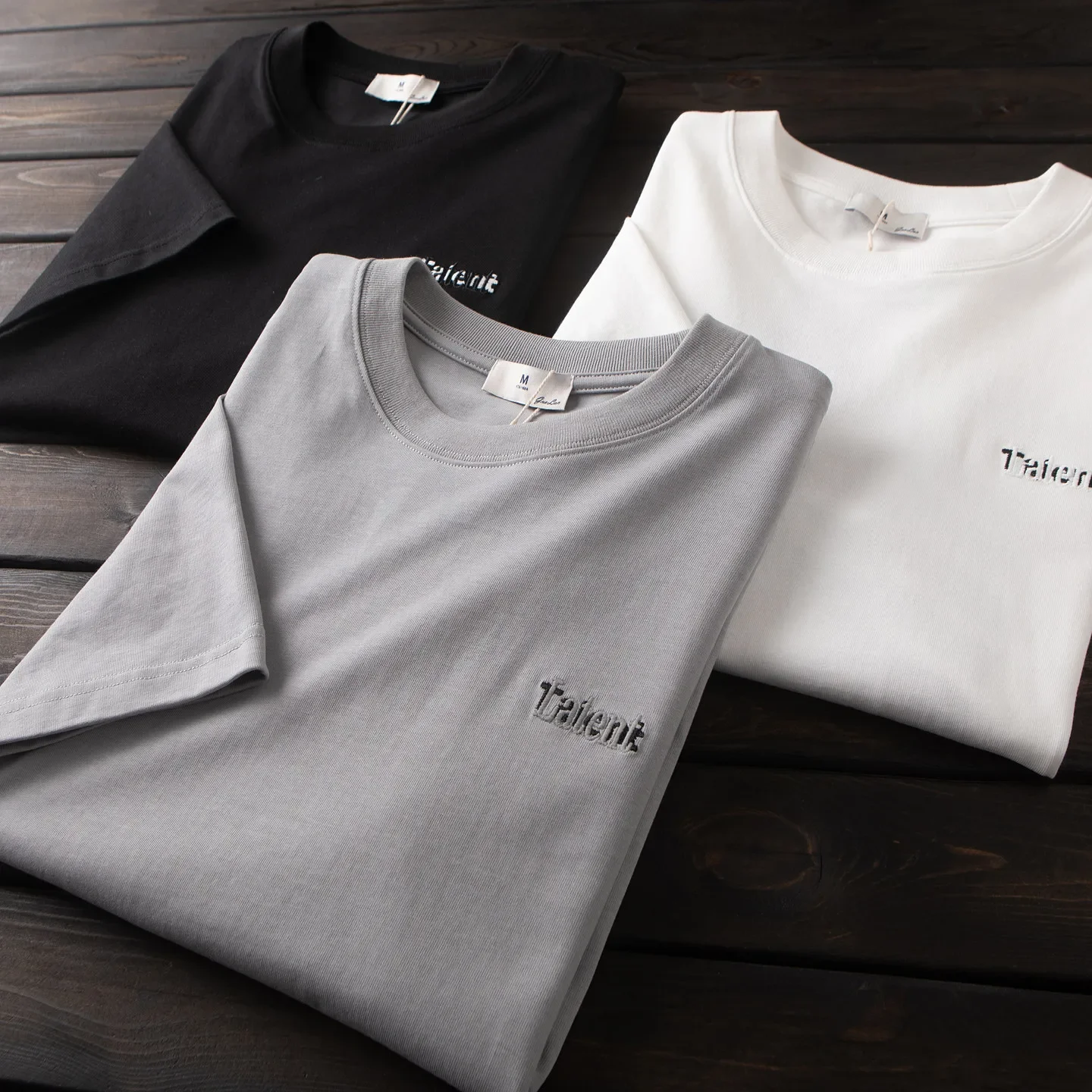 260G heavy! Double yarn combed pure cotton! Men's summer casual loose round neck short-sleeved T-shirt
260G heavy! Double yarn combed pure cotton! Men's summer casual loose round neck short-sleeved T-shirt