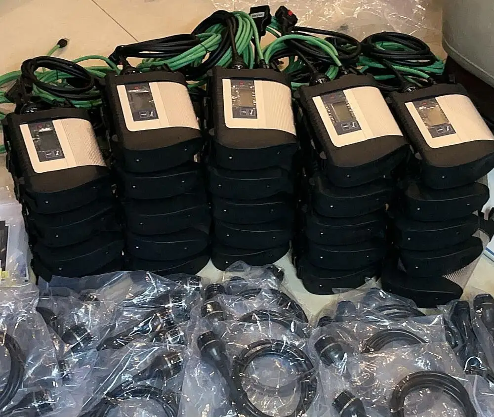 Профессиональный MB STAR C4 SD CONNECT 4 с WIFI диагностикой, интерфейсом мультиплексора АВТО и кабелями для легковых автомобилей, грузовиков 12 В/24 В
Профессиональный MB STAR C4 SD CONNECT 4 с WIFI диагностикой, интерфейсом мультиплексора АВТО и кабелями для легковых автомобилей, грузовиков 12 В/24 В