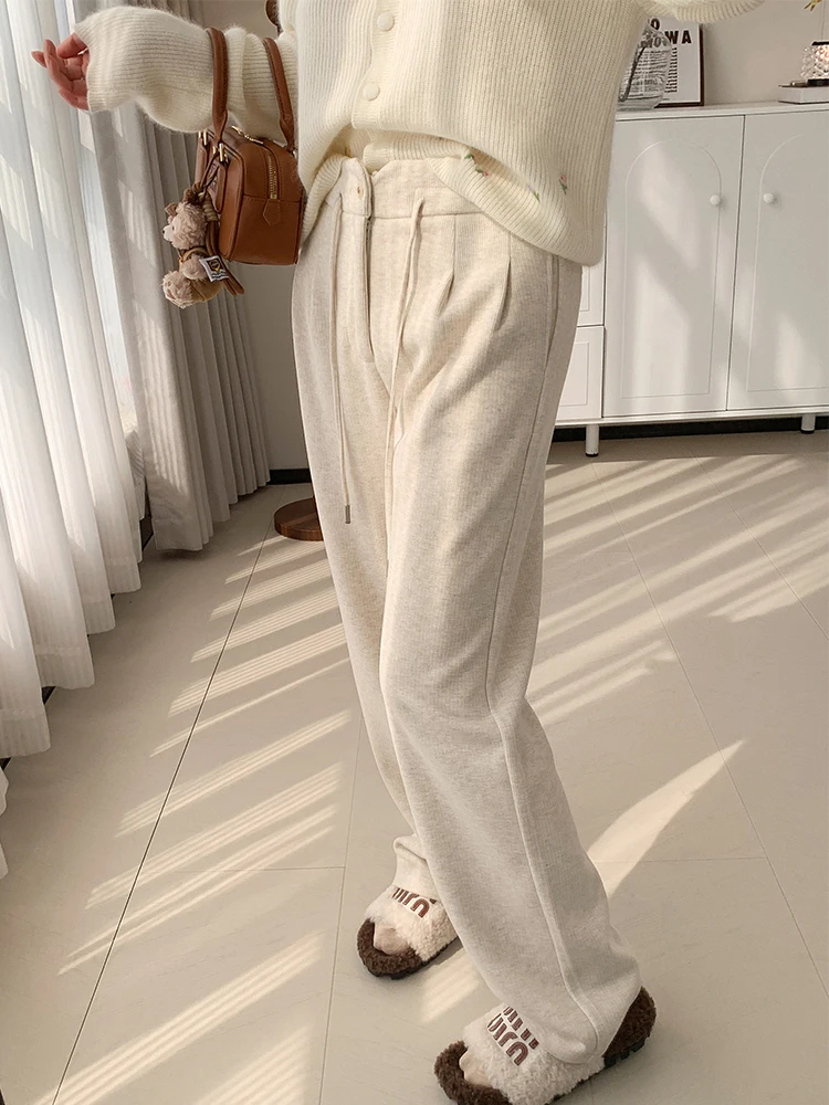 High Waist Thickened Woolen Casual Pants Women's Straight Leg Floor-Length Trousers Belted Long Pants Stylish Commute Style
High Waist Thickened Woolen Casual Pants Women's Straight Leg Floor-Length Trousers Belted Long Pants Stylish Commute Style