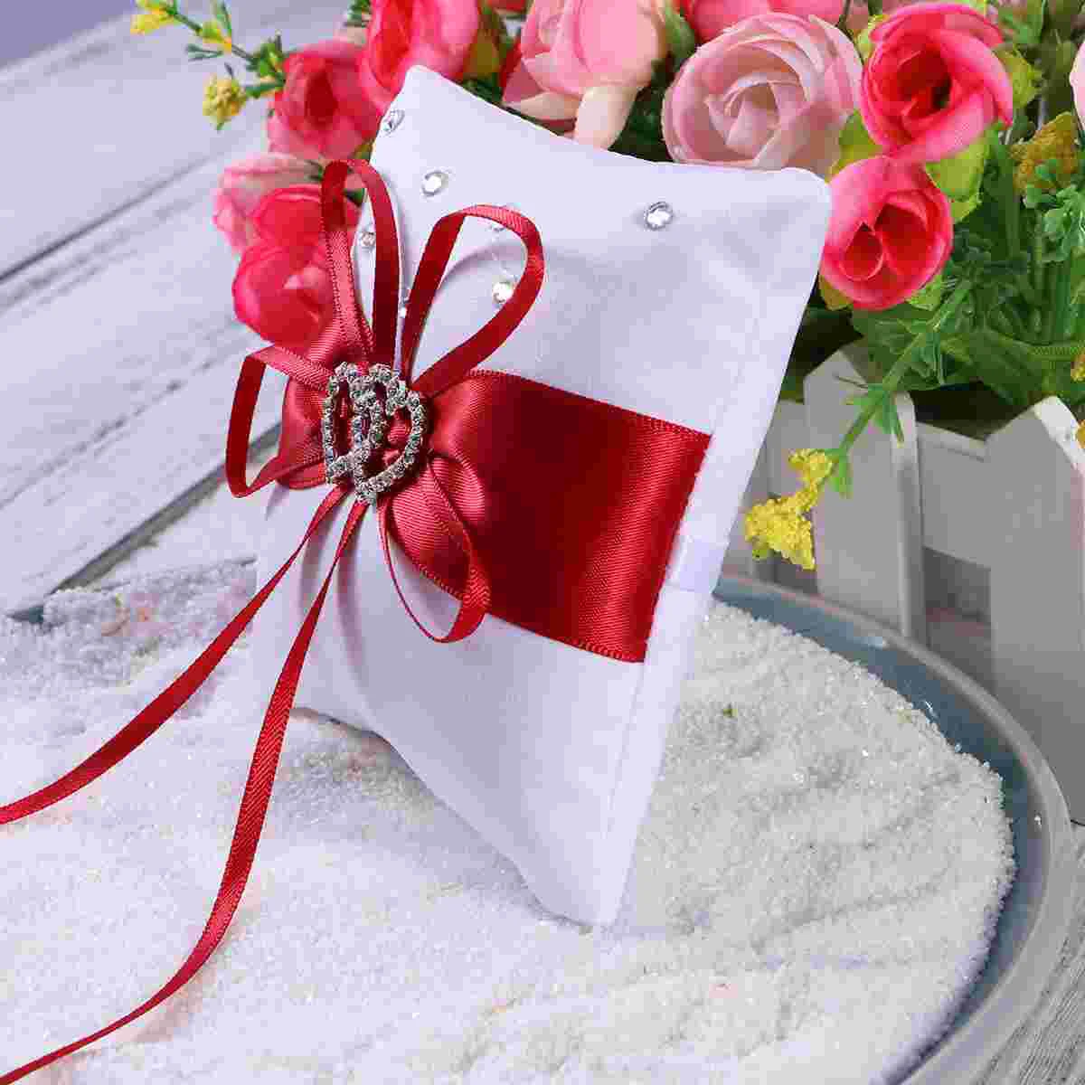 10 X10cm Heart Necklace Ring Bearers Pillow for Wedding Ceremony Decorate Rings Barrier Bridesmaid Red
10 X10cm Heart Necklace Ring Bearers Pillow for Wedding Ceremony Decorate Rings Barrier Bridesmaid Red