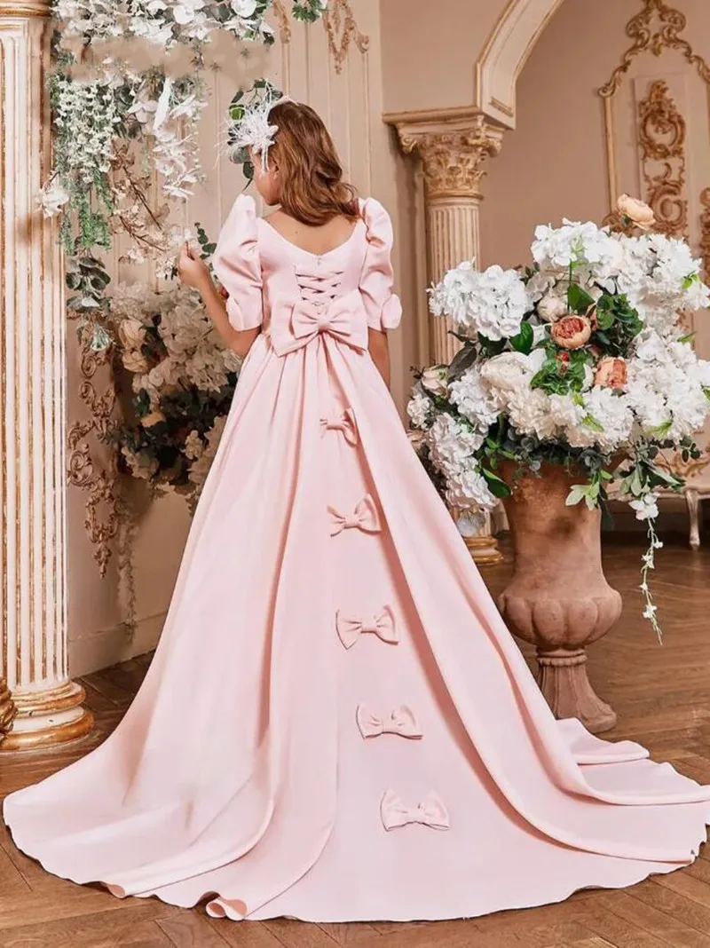 Gorgeous A-Line Girls Pageant Gowns Corset Back Long Flower Girl Dress for Wedding Kid First Communion Gown
Gorgeous A-Line Girls Pageant Gowns Corset Back Long Flower Girl Dress for Wedding Kid First Communion Gown
