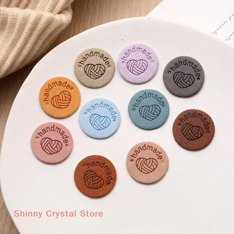 20Pcs 2.5cm Round PU Cloth Handmade Embossed Tags DIY Flag Label For Garment Sewing Accessories
20Pcs 2.5cm Round PU Cloth Handmade Embossed Tags DIY Flag Label For Garment Sewing Accessories