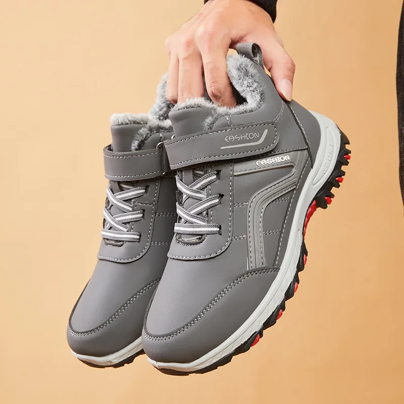 Men's Anti Slip Outdoor Hiking Shoes Fashionable and Warm Snow Bootswinter Cotton Bootsmen's Plush and Thick Casual Shoes
Men's Anti Slip Outdoor Hiking Shoes Fashionable and Warm Snow Bootswinter Cotton Bootsmen's Plush and Thick Casual Shoes