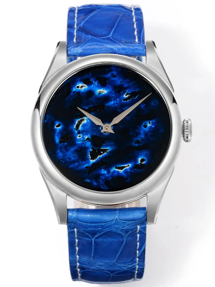 HUASUO Wordless Tianshu Intangible Cultural Heritage Large Lacquer Mechanical Watch Advanced Modern Men's Casual Dress Watch
HUASUO Wordless Tianshu Intangible Cultural Heritage Large Lacquer Mechanical Watch Advanced Modern Men's Casual Dress Watch