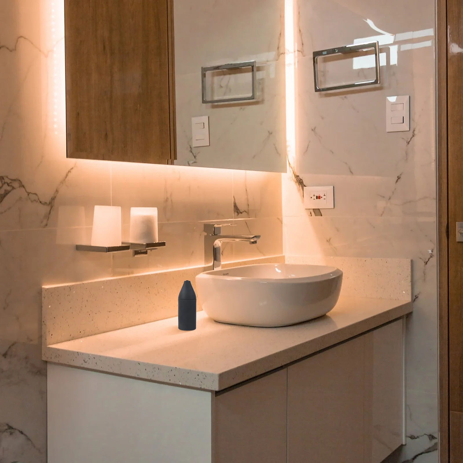 Silicone Hand Soap Bottle Refillable Travel Container For Lotion Cream Moisturizer Squeeze Dispenser Portable Waterproof
Silicone Hand Soap Bottle Refillable Travel Container For Lotion Cream Moisturizer Squeeze Dispenser Portable Waterproof