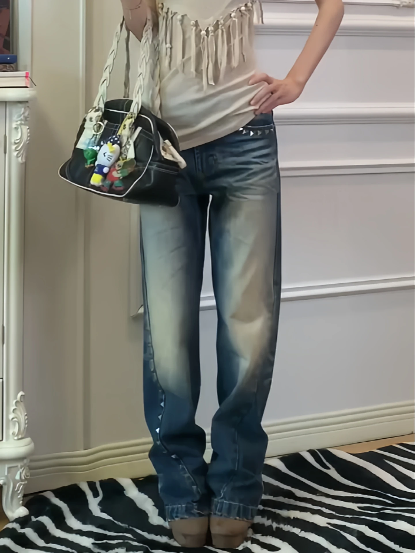 plus Size American Retro Y2K Spicy Girl Rivet Patchwork Jeans Women's Straight Leg Slimming Micro Flare Long Trousers
plus Size American Retro Y2K Spicy Girl Rivet Patchwork Jeans Women's Straight Leg Slimming Micro Flare Long Trousers
