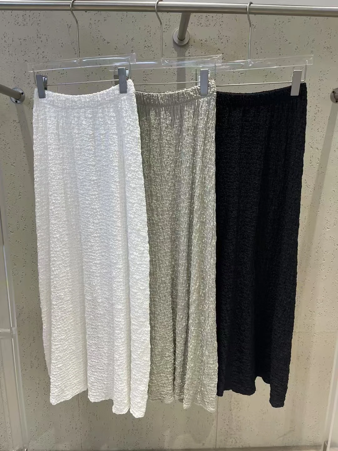 Модная юбка-миди с высокой талией и разрезом Fi, женская юбка-миди, новинка 2025, корейская универсальная юбка длиной до пола
Модная юбка-миди с высокой талией и разрезом Fi, женская юбка-миди, новинка 2025, корейская универсальная юбка длиной до пола