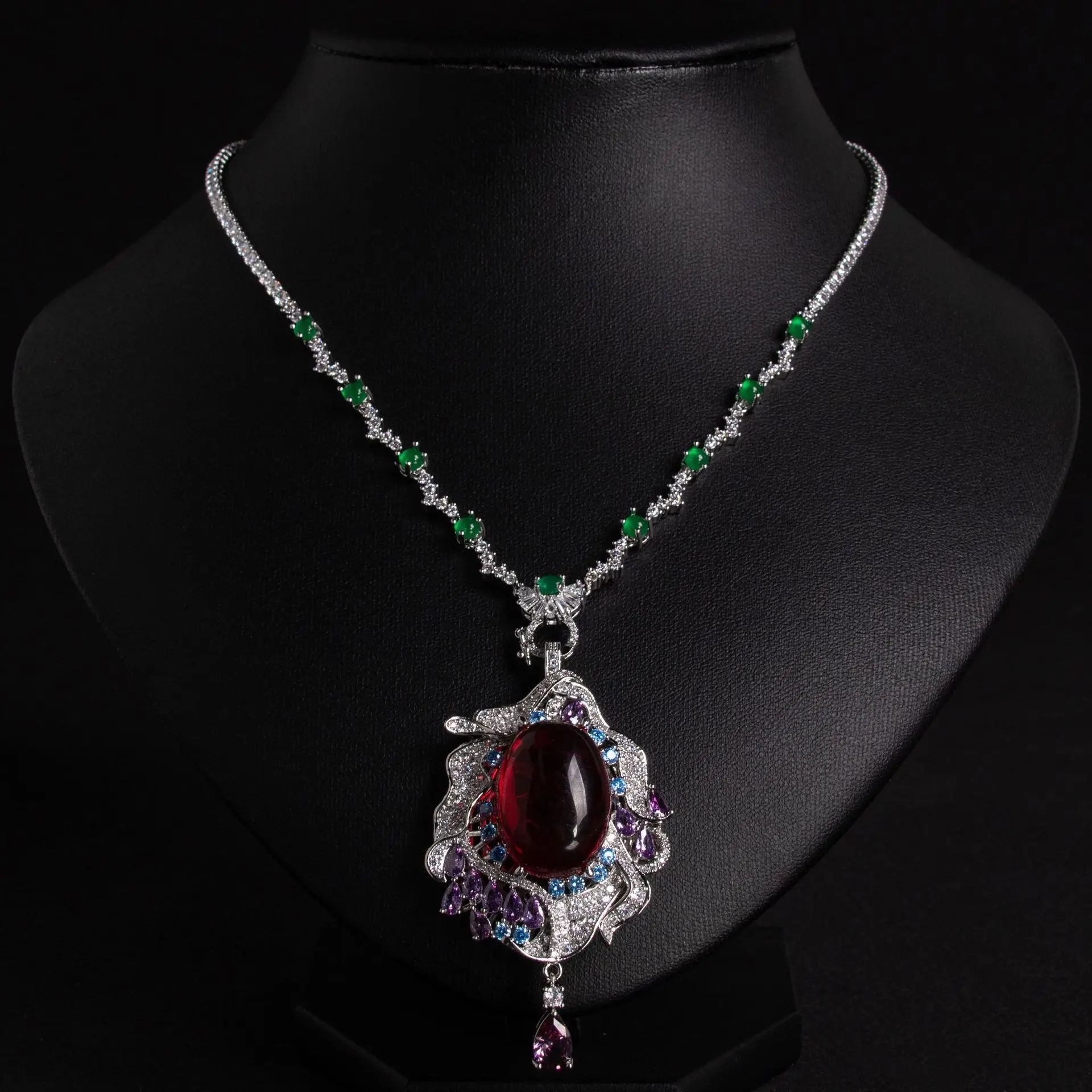New luxury exquisite flowers summer translucent pendant necklace earrings ladies jewellery set dress party bridal banquet M-440
New luxury exquisite flowers summer translucent pendant necklace earrings ladies jewellery set dress party bridal banquet M-440