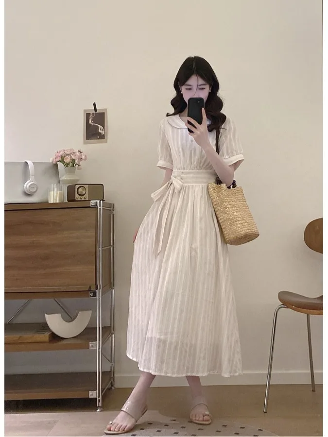 plus Size Doll Collar Short Sleeve Dress Slimming Waist Design Korean Style Commute A-Line Long Dress Casual Summer New Arrival
plus Size Doll Collar Short Sleeve Dress Slimming Waist Design Korean Style Commute A-Line Long Dress Casual Summer New Arrival