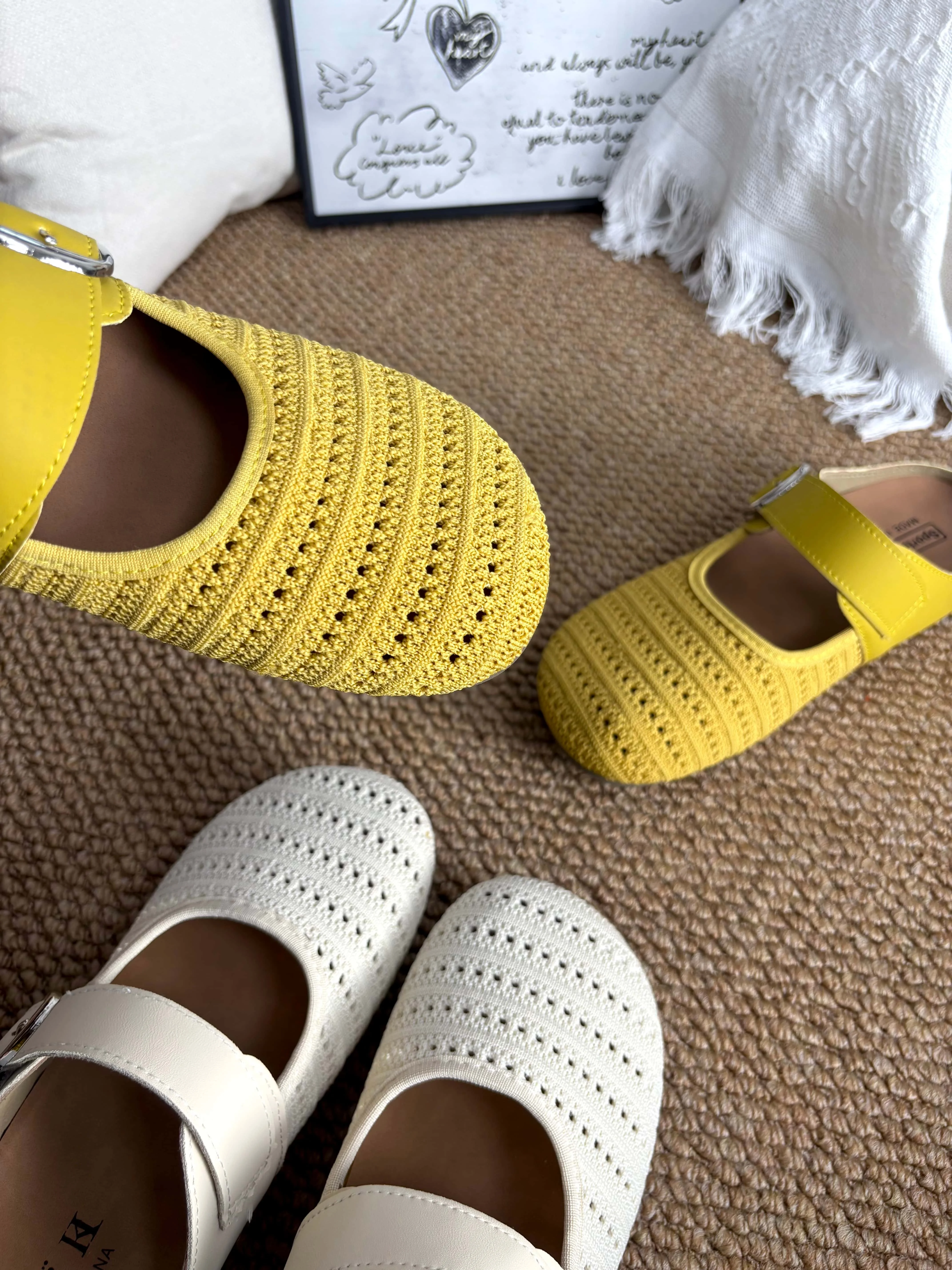 Artistic Vibe Mules for Women Soft Leather Closed Toe Square Toe Buckle Memory Foam Insole Non Slip Lightweight Office Footwear
Artistic Vibe Mules for Women Soft Leather Closed Toe Square Toe Buckle Memory Foam Insole Non Slip Lightweight Office Footwear