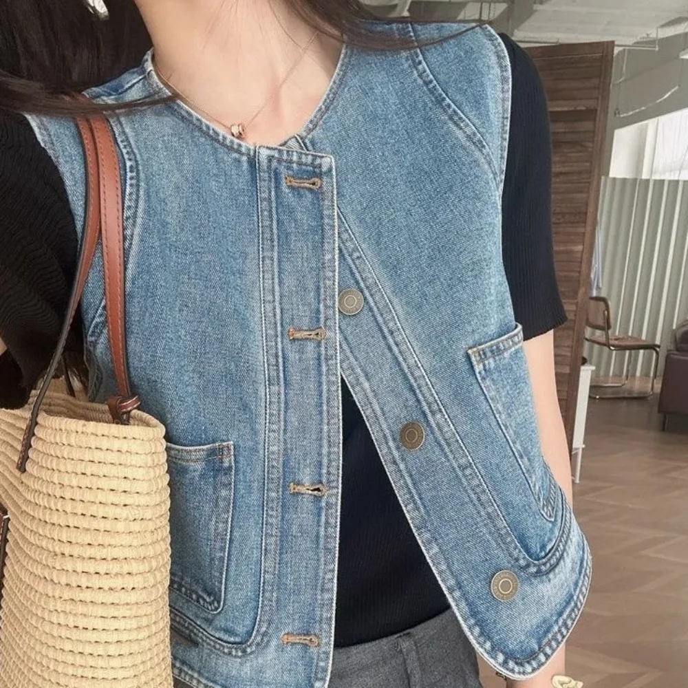 Simple Y2K Vintage Denim Vests Blue Round Neck Cropped Sleeveless Jacket All Match Streetwear Waistcoat Women Ladies
Simple Y2K Vintage Denim Vests Blue Round Neck Cropped Sleeveless Jacket All Match Streetwear Waistcoat Women Ladies