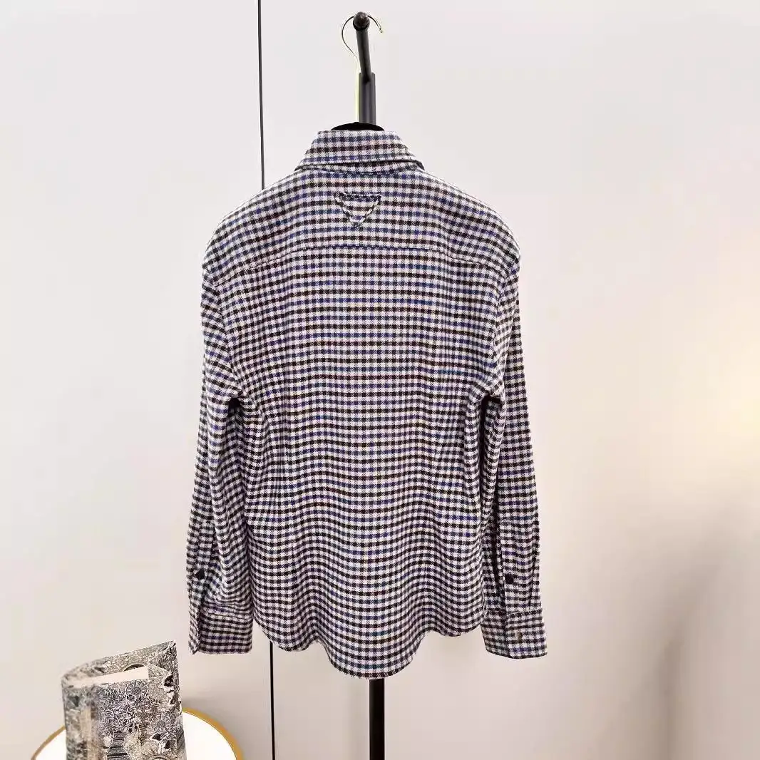 Pre-Spring British Style Woolen Shirt Women's Long Sleeve Regular Fit College Style Plaid Pattern Outerwear Fashionable Workwear
Pre-Spring British Style Woolen Shirt Women's Long Sleeve Regular Fit College Style Plaid Pattern Outerwear Fashionable Workwear