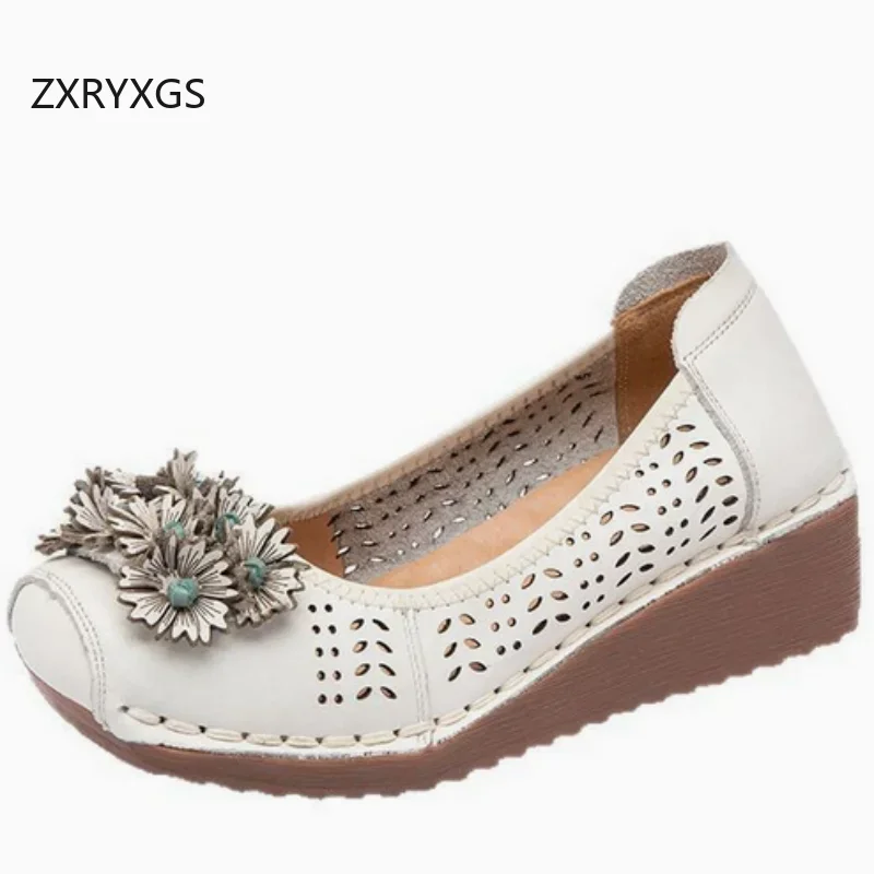 ZXRYXS 2025 New Spring Summer Classic Flowers shoes Genuine Leather Hollow Breathable Comfortable Wedges Shoes Woman Mid Heel
ZXRYXS 2025 New Spring Summer Classic Flowers shoes Genuine Leather Hollow Breathable Comfortable Wedges Shoes Woman Mid Heel