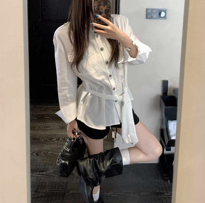 White Polo Collar Long-sleeved Shirt Jacket Feminine Loose Sunscreen Shirt Casual Strappy Cardigan Top
White Polo Collar Long-sleeved Shirt Jacket Feminine Loose Sunscreen Shirt Casual Strappy Cardigan Top