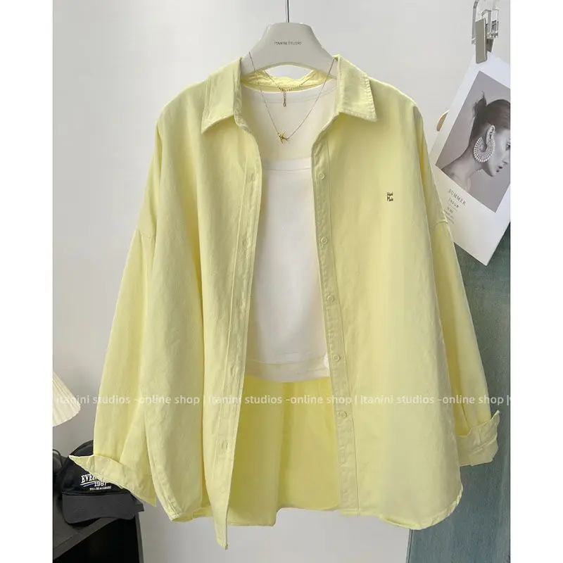 Candy shirt women's 2025 spring and autumn clothes new Korean version embroidery loose medium and long thin long-sleeved shirt
Candy shirt women's 2025 spring and autumn clothes new Korean version embroidery loose medium and long thin long-sleeved shirt