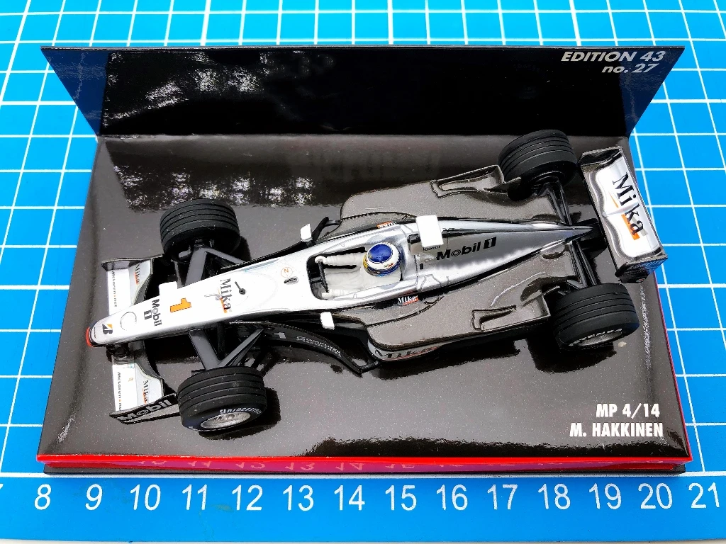 Minichamps 1:43 F1 1999 MP4-14 M.Hakkinen Simulation Limited Edition Resin Metal Static Car Model Toy Gift
Minichamps 1:43 F1 1999 MP4-14 M.Hakkinen Simulation Limited Edition Resin Metal Static Car Model Toy Gift