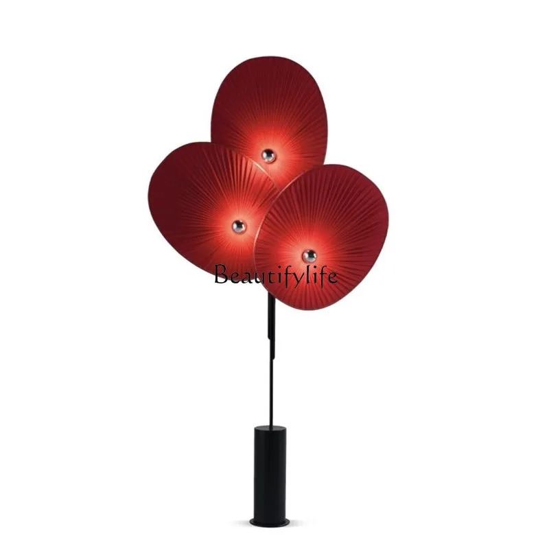 Nordic modern designer living room sofa next to the hotel creative atmosphere floor luminous ornament
Nordic modern designer living room sofa next to the hotel creative atmosphere floor luminous ornament