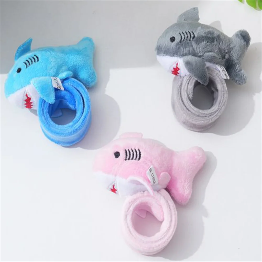 8CM Little Shark IN 3Colors , Stuffed Plush Toy , Plush Bracelet Toy , Wrist Belt Shark Plush Doll
8CM Little Shark IN 3Colors , Stuffed Plush Toy , Plush Bracelet Toy , Wrist Belt Shark Plush Doll