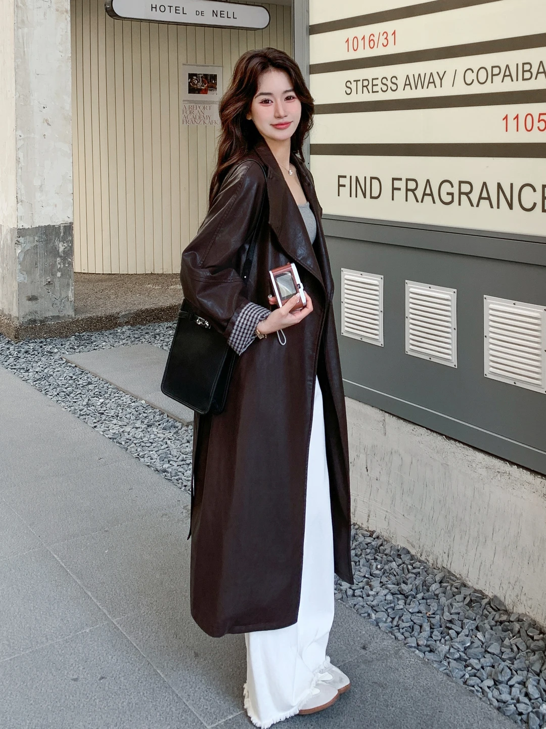 Ele Long PU Leather Coat Women's Coffee Color Vintage Aosphere Spring Autumn New Sle Windbreaker Outerwear
Ele Long PU Leather Coat Women's Coffee Color Vintage Aosphere Spring Autumn New Sle Windbreaker Outerwear