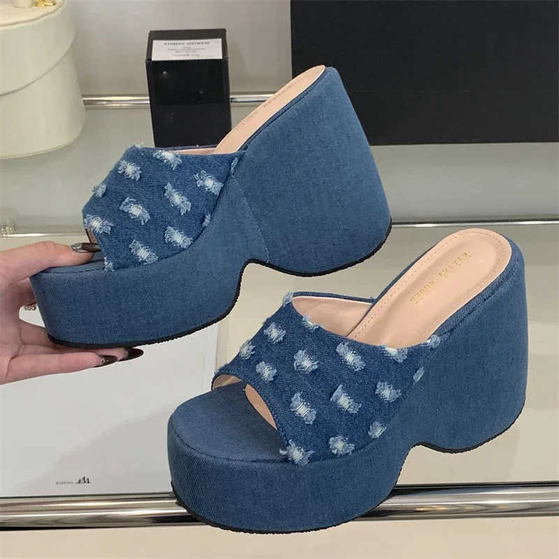 Women's Open Toe Distressed Denim Single Strap Slip‑On Platform Wedge Mule Sandals, Y2K Streetwear Casual Vacation Footwear,Drop
Women's Open Toe Distressed Denim Single Strap Slip‑On Platform Wedge Mule Sandals, Y2K Streetwear Casual Vacation Footwear,Drop