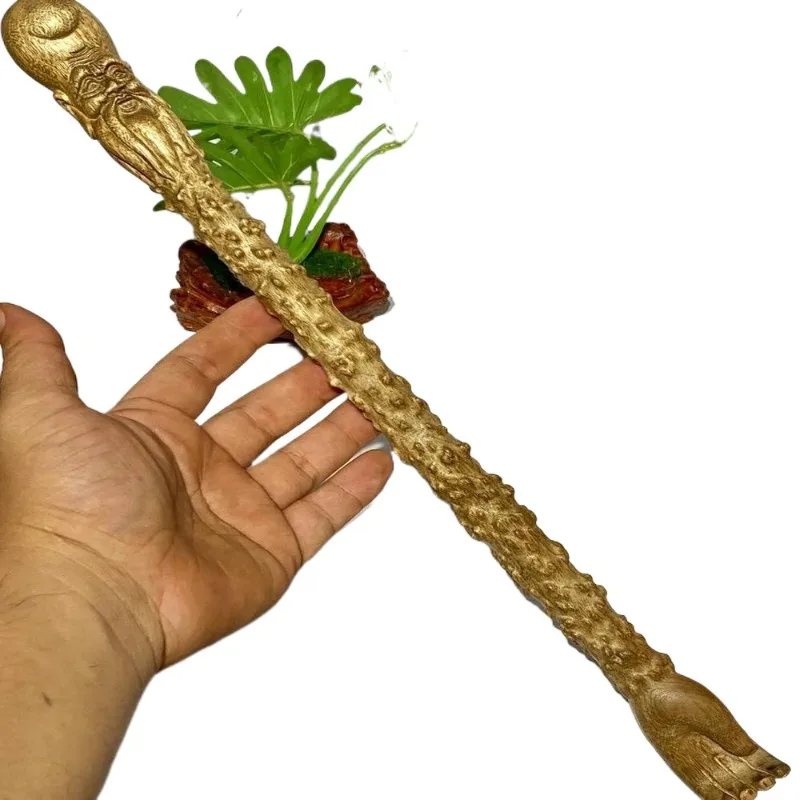 Golden nanmu solid wood carving middle-aged and elderly back scratching massage stick
Golden nanmu solid wood carving middle-aged and elderly back scratching massage stick